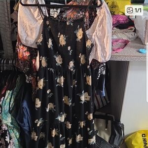 🌹Mimi Chicka floral tiered maxi tank dress with smocking and adjustable straps